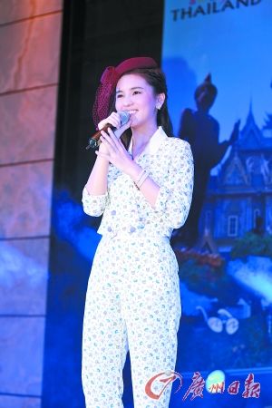 泰版恩熙李海娜现身广州受热捧