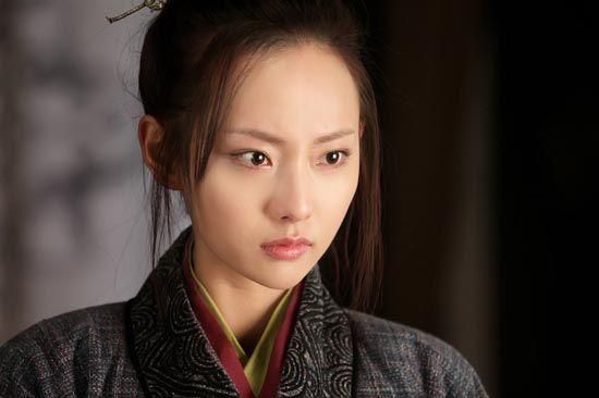 《精忠岳飞》将播 张嘉倪被赞有女侠气质