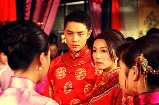 组图:《桃花劫》热播 霍政谚林韦君拜堂成亲
