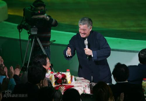 赵本山小品再夺大奖 喜庆亮相元宵晚会【图】
