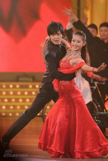 图文：《舞林盛典》--付辛博表演华尔兹