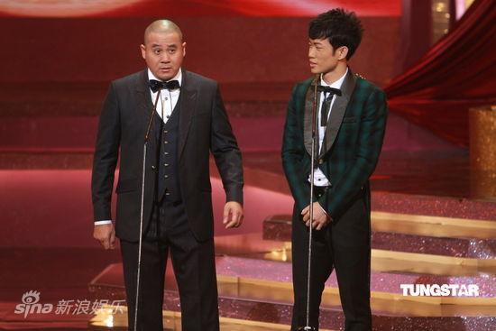 图文:TVB43届台庆颁奖-敖嘉年和麦长青_影音娱乐_新浪网