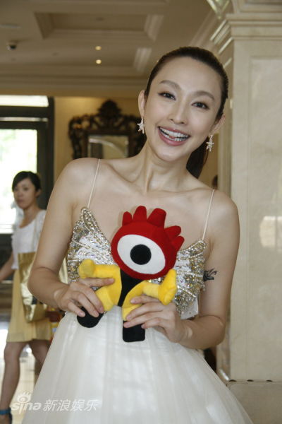 ��ٳ����΢Ц