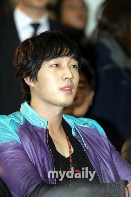  苏志燮该隐与亚伯 _苏志燮_ 苏志燮该隐与亚伯 