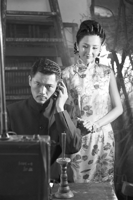 《雾都魅影》南泉杀青 仙女洞改建成“军火库”_影音娱乐_新浪网