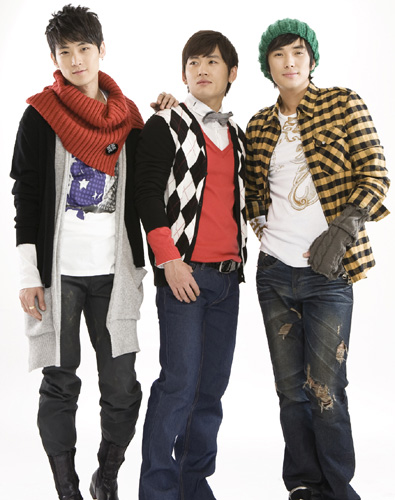 男子三人组合V.O.S将和日本的Fans们见面