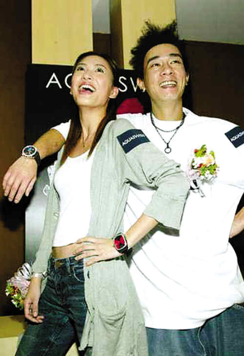 <em>美女爱丑男</em> 陈小春应采儿明年拉埋天窗_影音娱