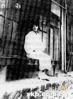 ����Ů���ص¾�