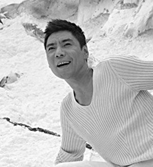 《自己人》MV出炉屠洪刚：玩惊险
