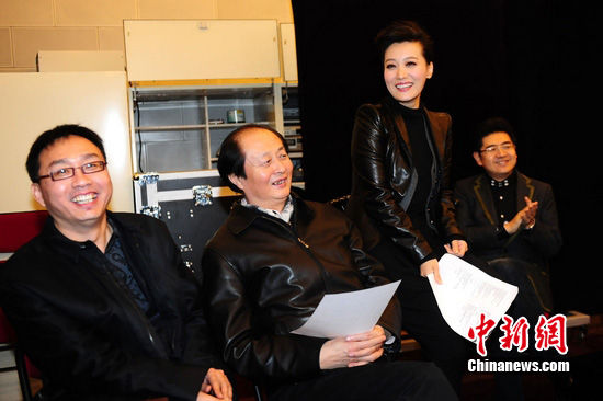 谭晶英国演唱会曲目曝光 即兴谱词甲丁赞 透洋