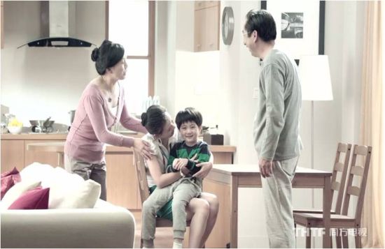 清华同方电视亲情微电影热播 亲情有多大包容