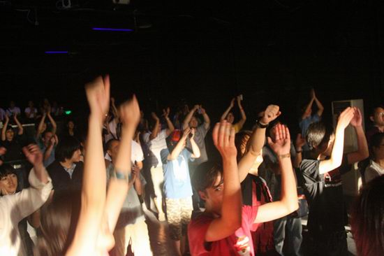 张岭专场顶尖乐手助阵 张亚东春晓捧场【图】