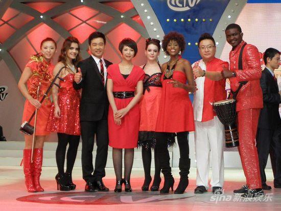 五洲唱响乐团压轴献唱CCTV英语演讲大赛(图