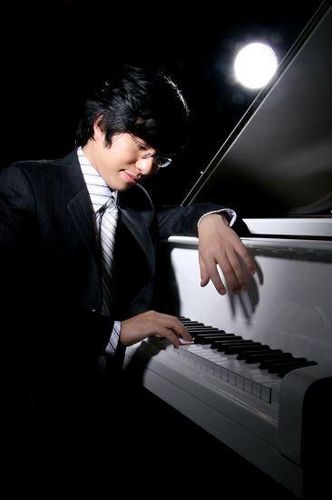著名青年钢琴家邹翔将亮相中山音乐堂