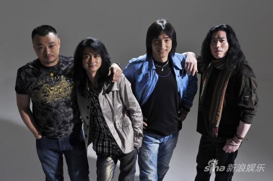 唐朝乐队热力助阵2010深圳欢乐谷狂欢节(图)