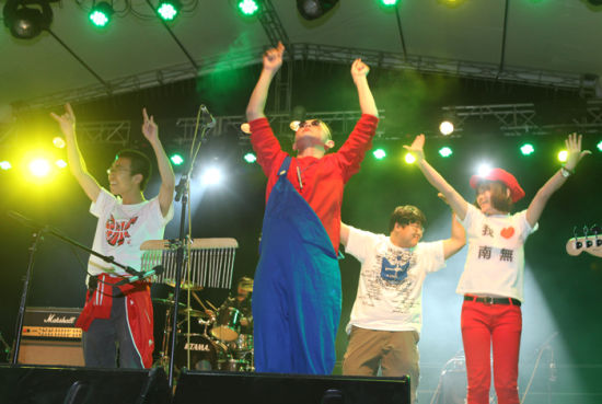 �����ֶ�