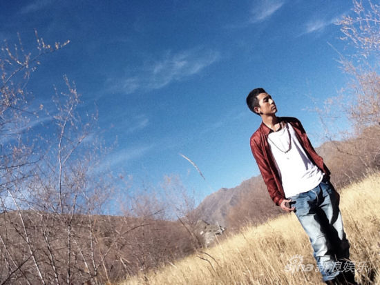 旦曲阿帝汉语新歌将发 等待彩虹演绎草原爱情