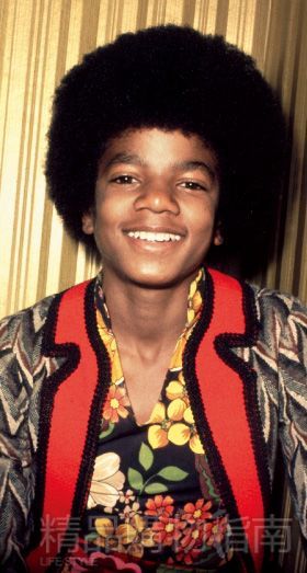 评论:迈克尔杰克逊他爱这个世界