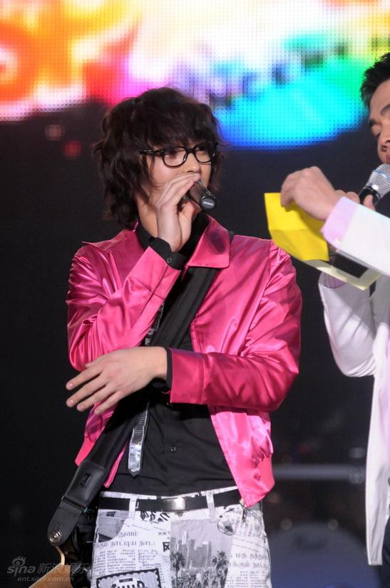 ftisland成员崔钟勋