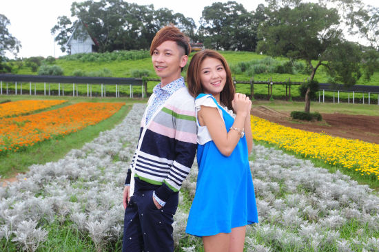 <em>张智成</em>杨谨《穷的只有爱》首播(组图)_影音娱