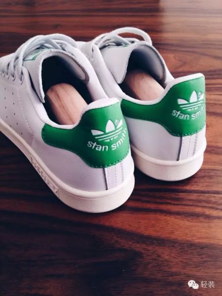 说说最近风头正劲的小白鞋--Stan Smith|adida