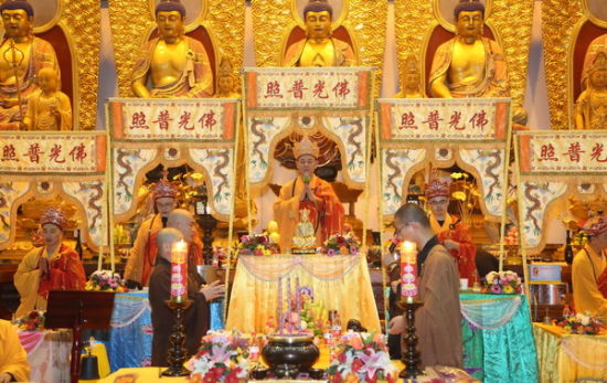 中国佛学院普陀山学院普陀讲寺举行首届盂兰盆供及四大部洲焰口祈福超荐法会