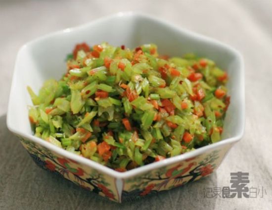 芹菜胡萝卜碎