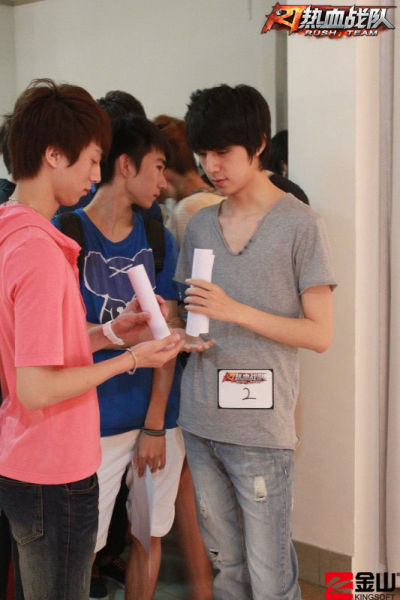 �ѵ�����߾�Ȼ���С�show boy����