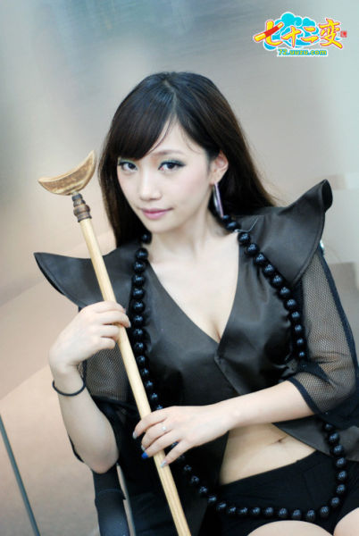 ��ʮ����COSɳɮ��Сѩshow girl