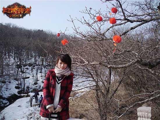 美女GM小喬登場,大家鼓掌歡迎