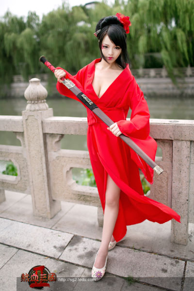 �ŵ���Ů������COS��Ƭ