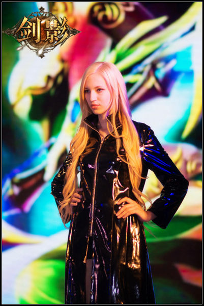 ��Ӱ���޵������Ůcoser