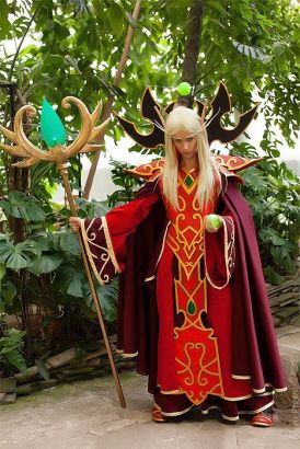 国外魔兽玩家高质量神还原凯尔萨斯王子COS