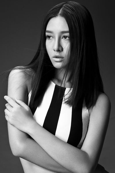 四大古典美女《男人装》演绎暴走武侠图片
