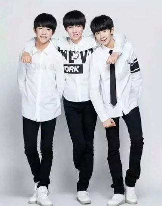 00ഺTFBOYS