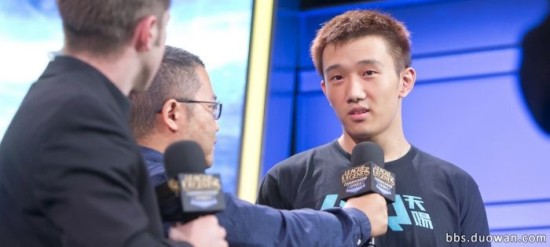 �ڶ�ʮ����ս�����а�Blue���е�һ