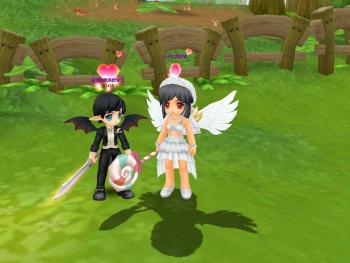 S.H.E正式代言可爱网游《LUNA》_网络游戏