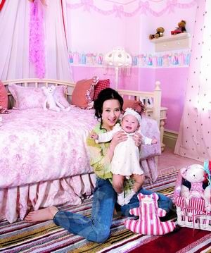 美丽<em>女人</em>:还原翁红西班牙式家居生活_新浪房产