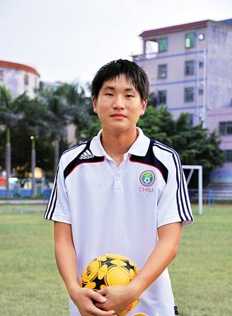 惠阳17岁足球小子葡超豪门深造 将成C罗师弟