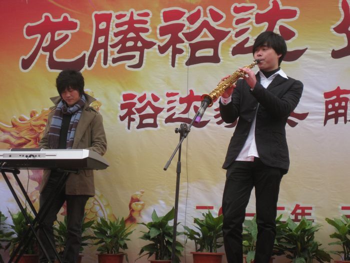 感受不一样的睡眠体验 九江裕达家具馆今日盛