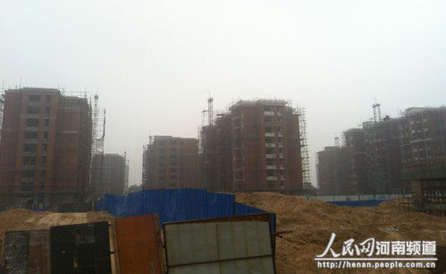 郑州航空港区管委会低价团购违法楼盘 被指利