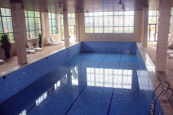 运动会所室内游泳池