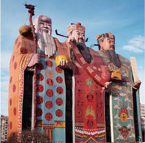四川宜宾五粮液酒瓶楼上榜中国十大丑陋建筑 你有何感想