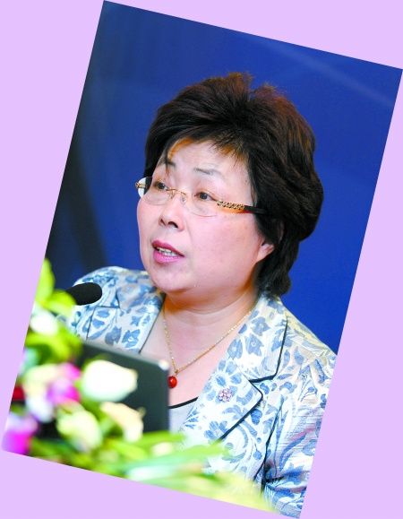 图为 北京东来顺集团副总经理 胡颖