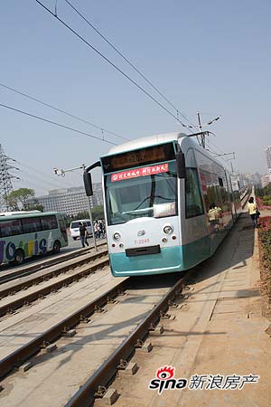 看楼日记:走进高新区综合项目芝麻街(组图)_新浪房产_新浪网