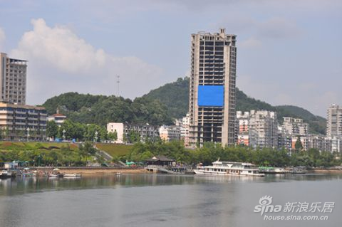 杭州建德烂尾楼赔了夫人又折兵