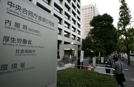 日本养老金赤字额度为历年最大值(图)_日本