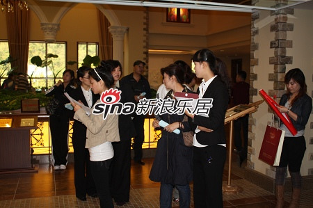大连GDP10年没发展_大连星海广场图片(2)