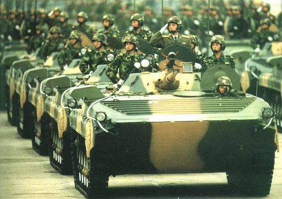 国庆60周年大阅兵将全面展示国产武器装备(图)