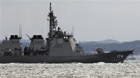 日本海上自卫队DDG-174雾岛号宙斯盾战舰出发前往太平洋地区。